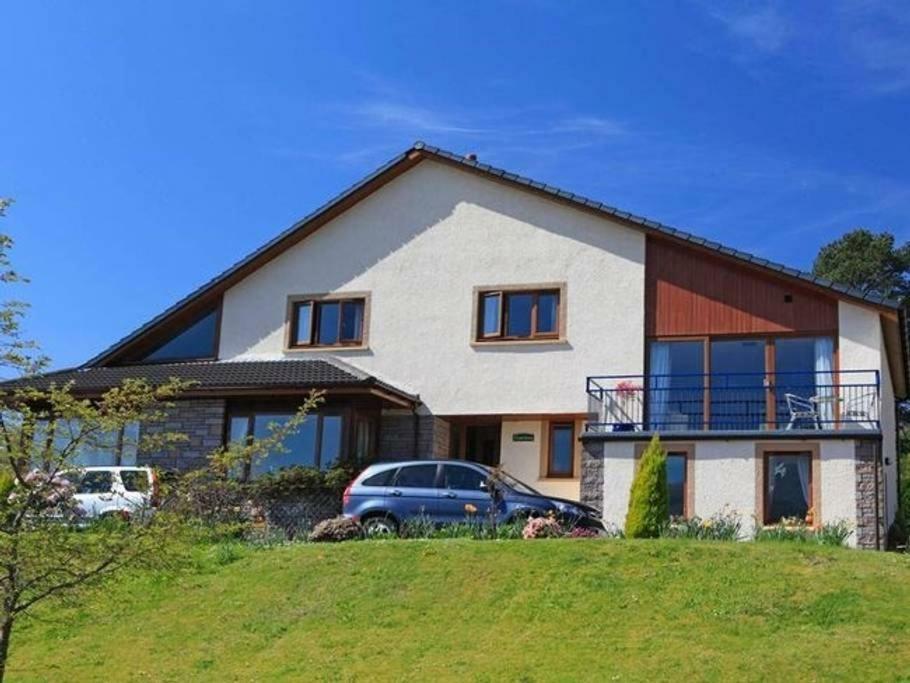 Highland Self Catering Retreat With Stunning Views Appartement Fort William Buitenkant foto