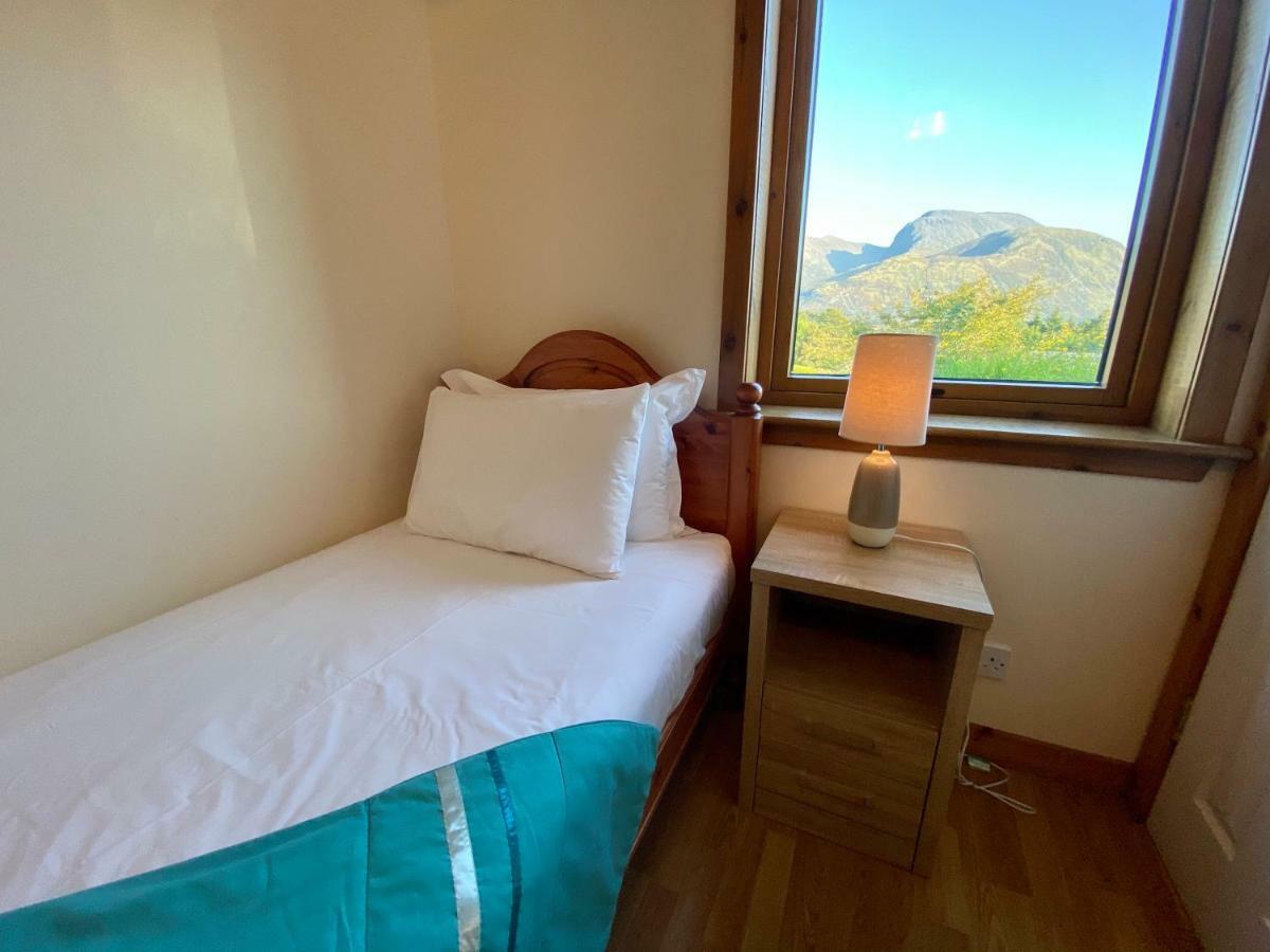 Highland Self Catering Retreat With Stunning Views Appartement Fort William Buitenkant foto