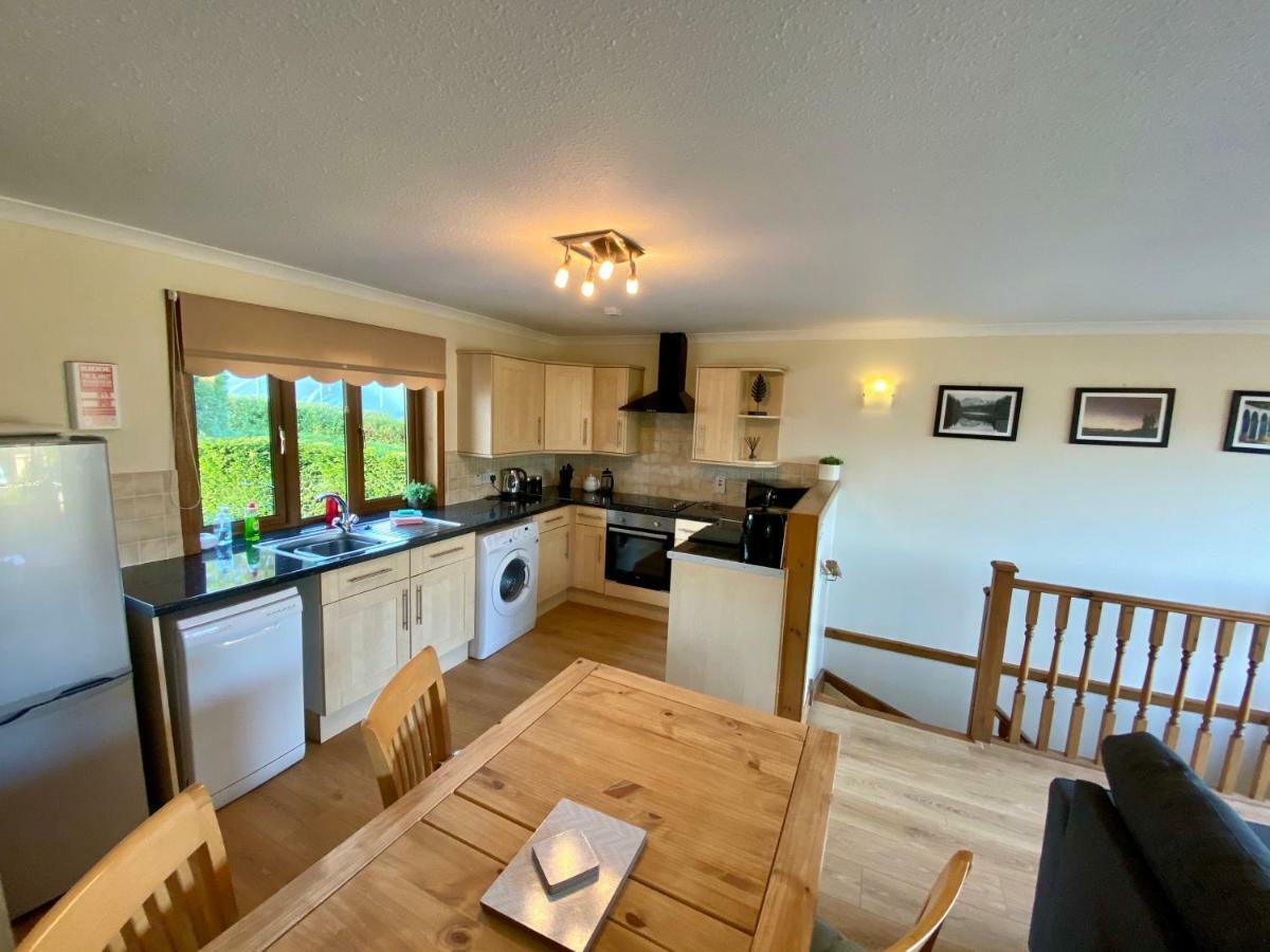 Highland Self Catering Retreat With Stunning Views Appartement Fort William Buitenkant foto